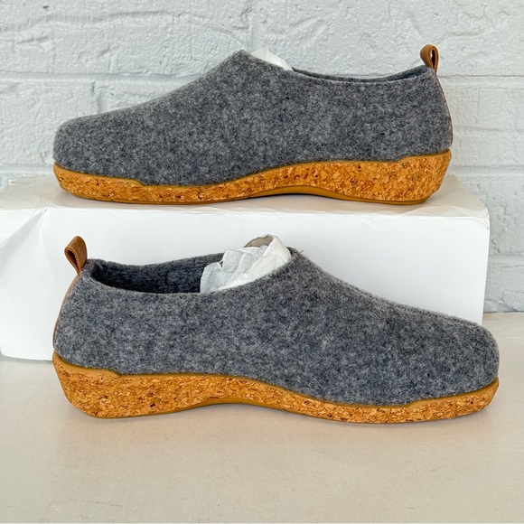 Taos Wonderwool Clogs Women's 40(9) - Picture 2 of 13